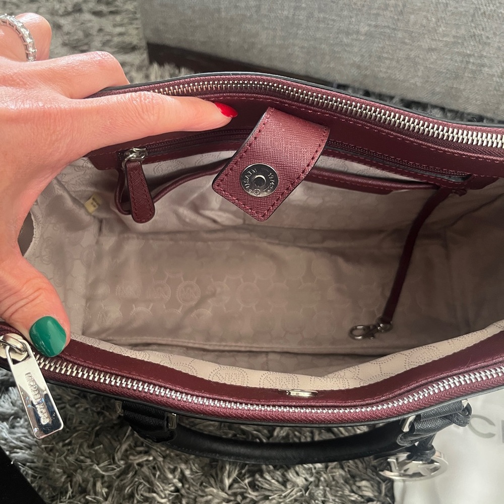 Michael Kors Color Block Bag - Picture 5 of 9